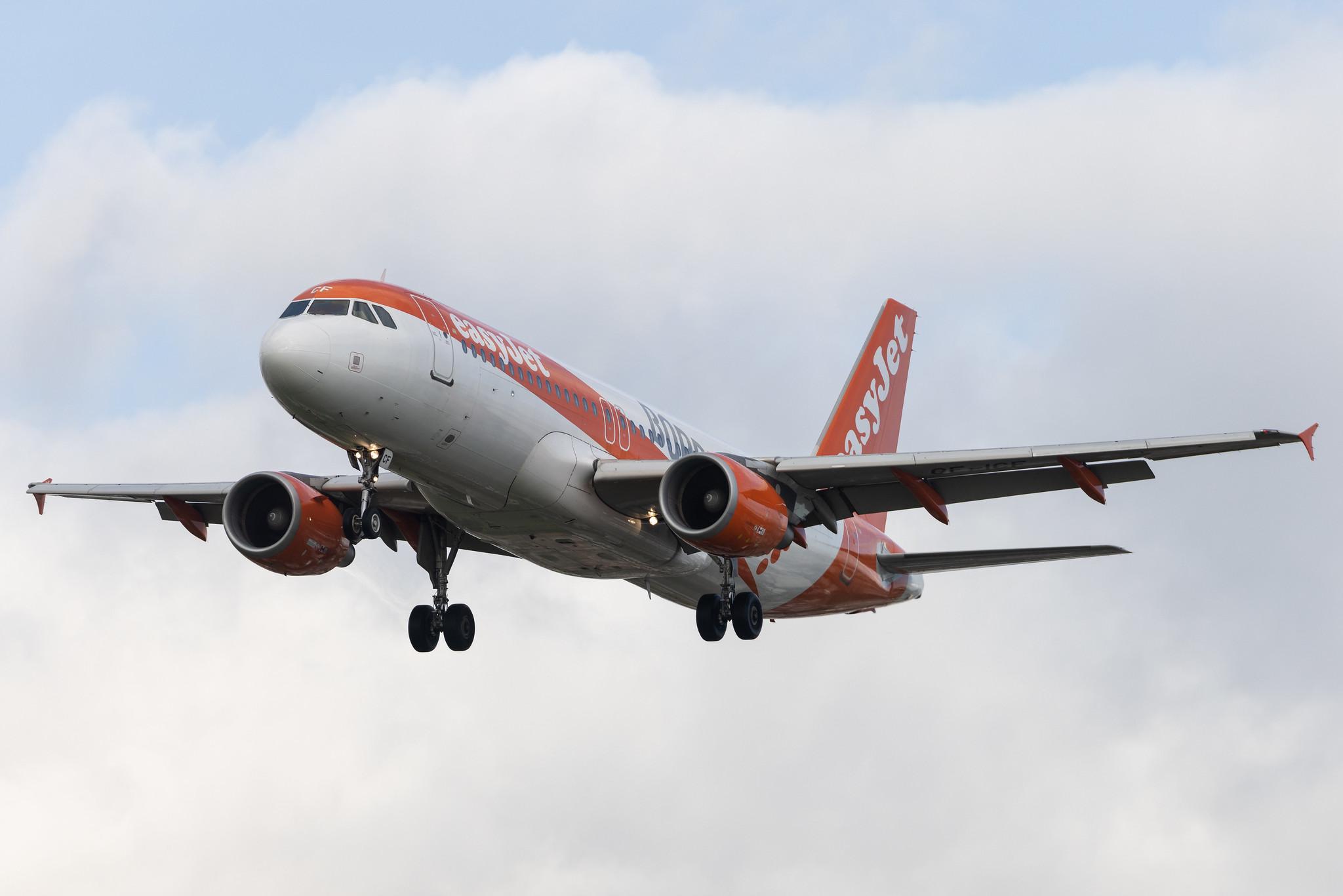 Aeroporto de Lisboa: easyJet (U2 / EZY) | Livery: Bordeaux Livery | Operator: easyJet Europe | Airbus A320-214 A320 | OE-ICF | MSN 4708