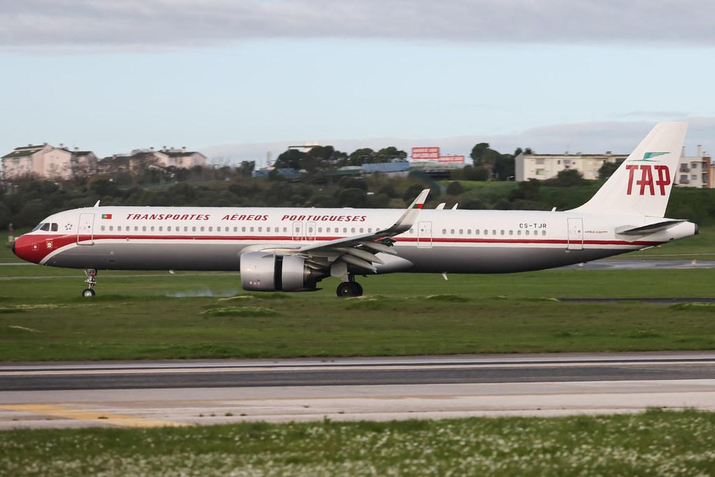 Aeroporto de Lisboa: TAP Air Portugal (TP / TAP) | Livery: Retro Livery | Airbus A321-251NX A21N | CS-TJR | MSN 10105
