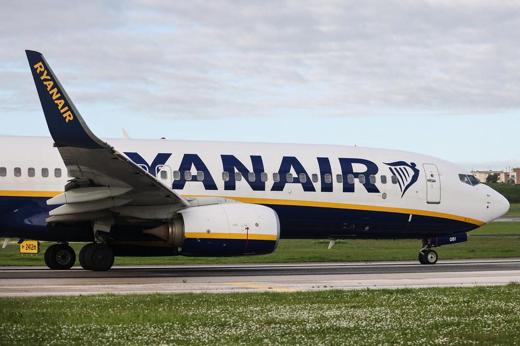 Aeroporto de Lisboa: Ryanair (FR / RYR) | Operator: Malta Air | Boeing 737-8AS B738 | 9H-QBI | MSN 44705