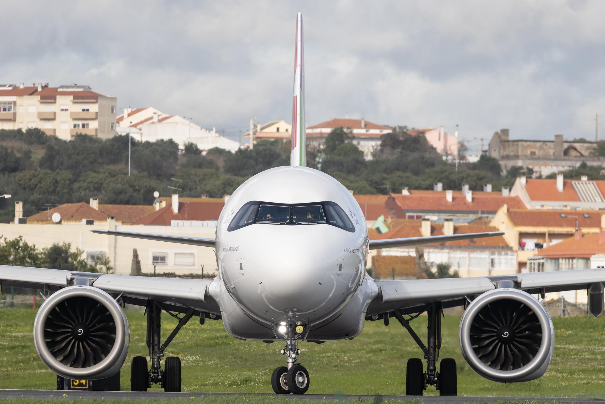 Aeroporto de Lisboa: TAP Air Portugal (TP / TAP) | Airbus A321-251NX A21N | CS-TXG | MSN 10157
