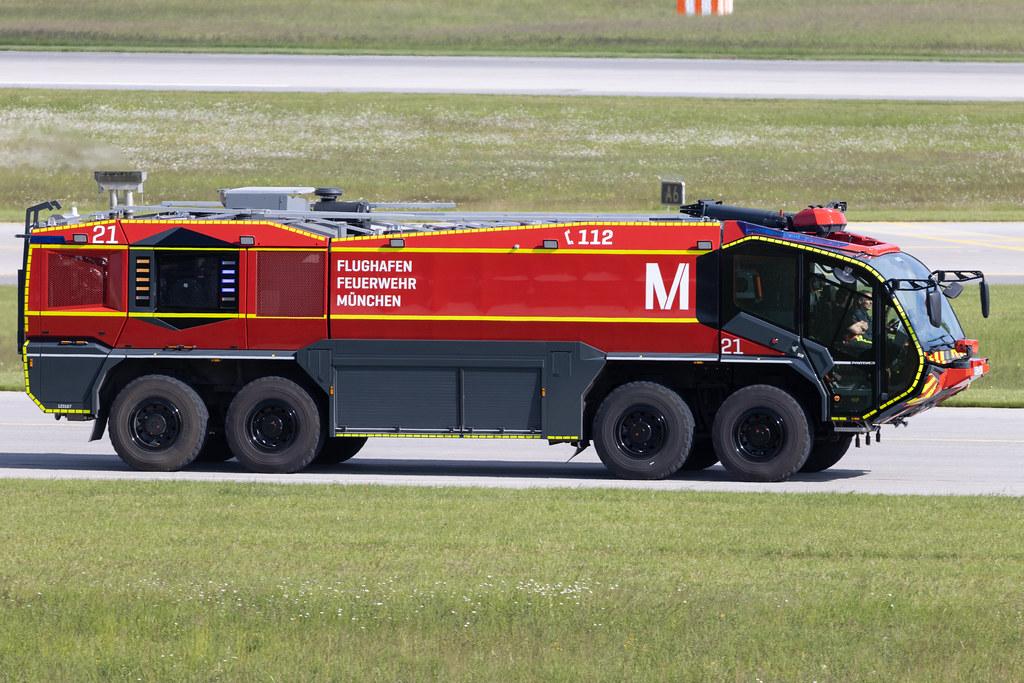 Munich Airport: Flughafen Feuerwehr München 21