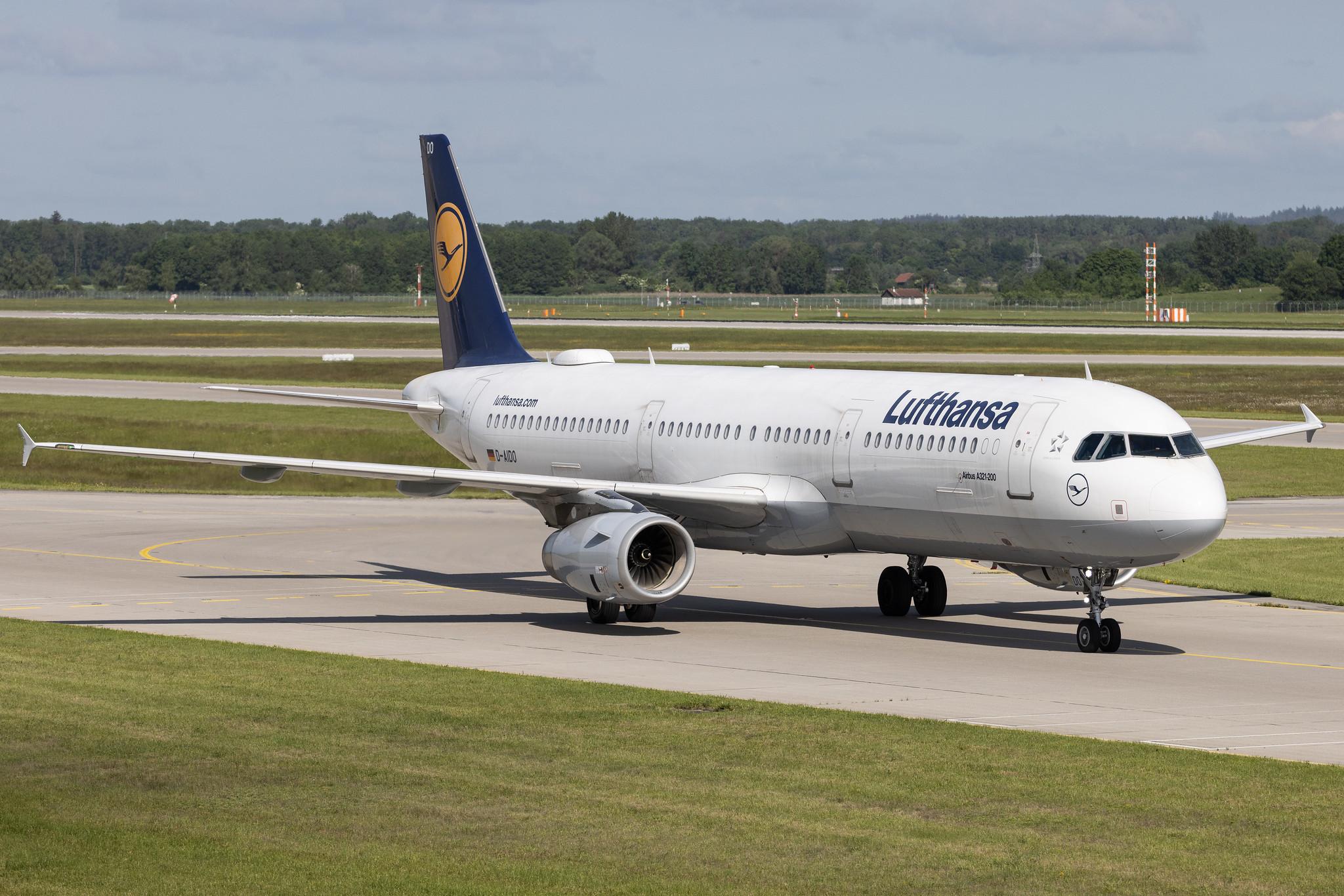 Munich Airport: Lufthansa (LH / DLH) | Airbus A321-231 A321 | D-AIDO | MSN 4994