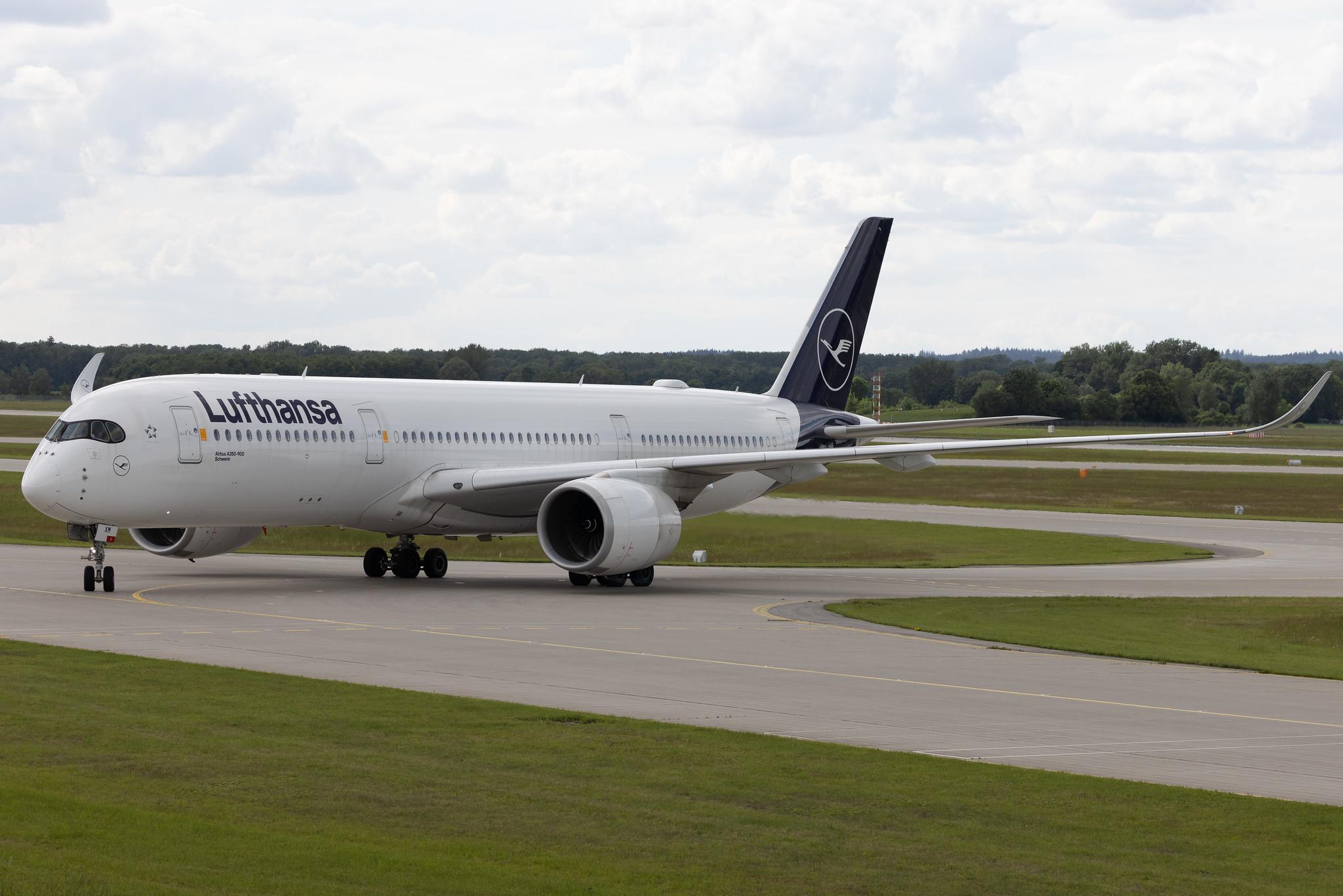 Munich Airport: Lufthansa (LH / DLH) | Airbus A350-941 A359 | D-AIXM | MSN 287