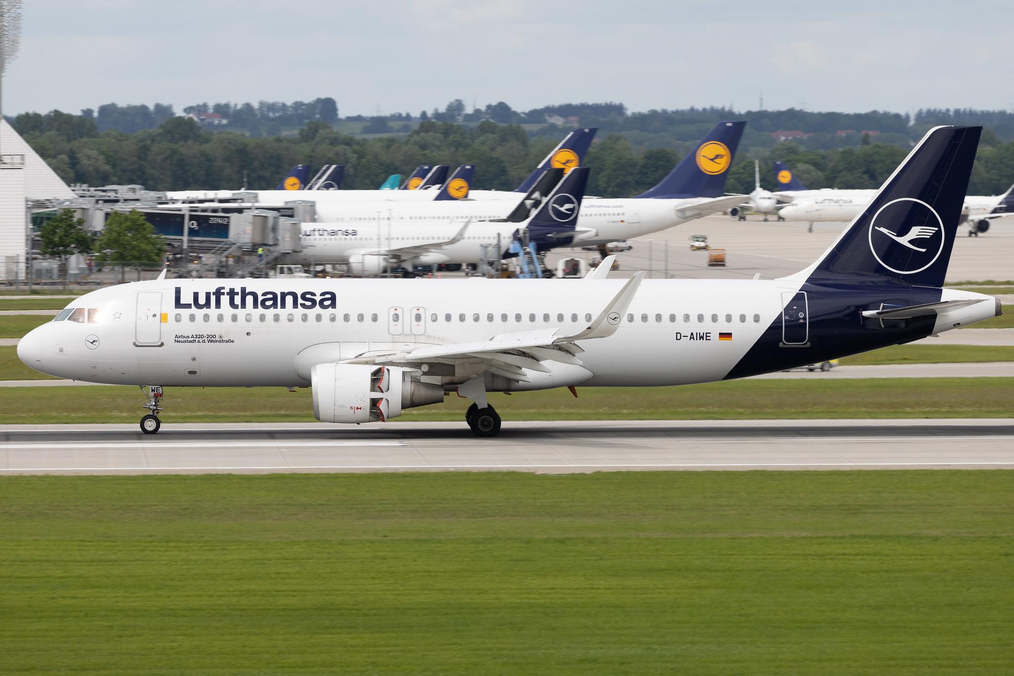 Munich Airport: Lufthansa (LH / DLH) | Airbus A320-214 A320 | D-AIWE | MSN 8680