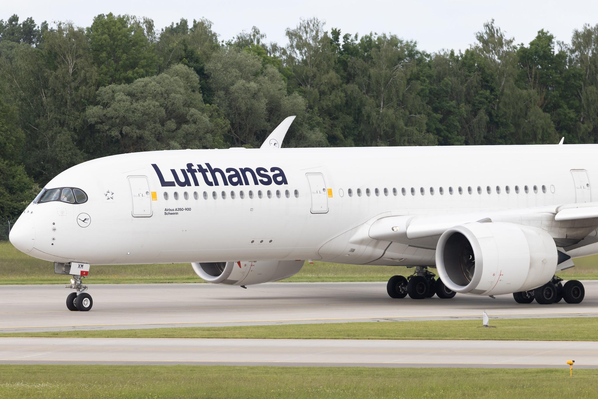 Munich Airport: Lufthansa (LH / DLH) | Airbus A350-941 A359 | D-AIXM | MSN 287