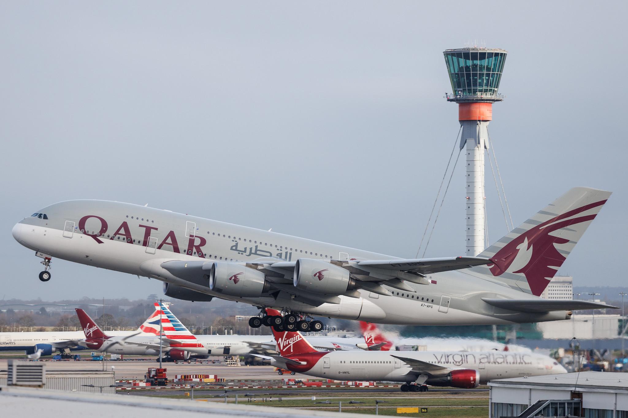 London Heathrow: Qatar Airways (QR / QTR) | Airbus A380-861 A388 | A7-APG | MSN 193
