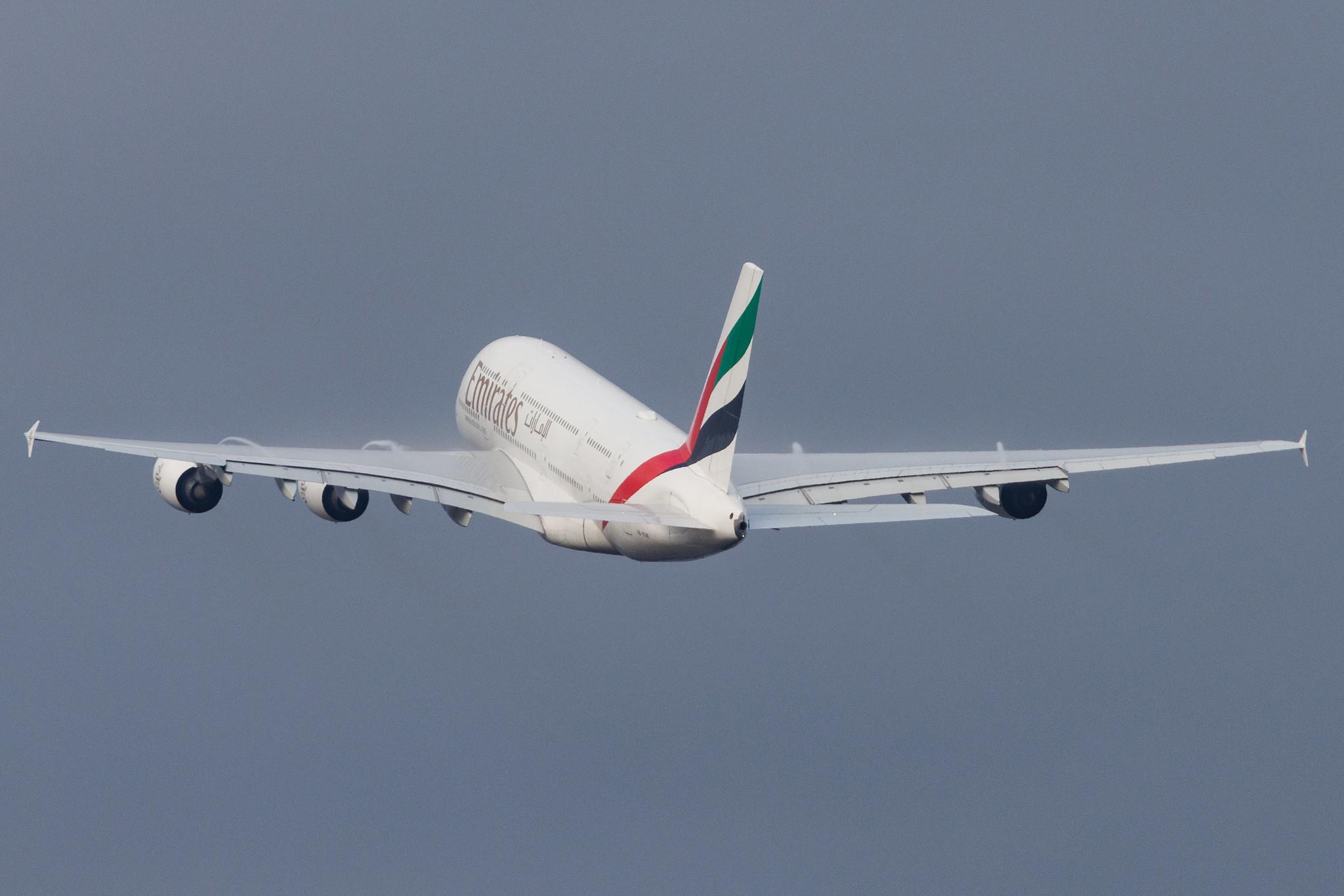 London Heathrow: Emirates (EK / UAE) | Airbus A380-861 A388 | A6-EUB | MSN 213