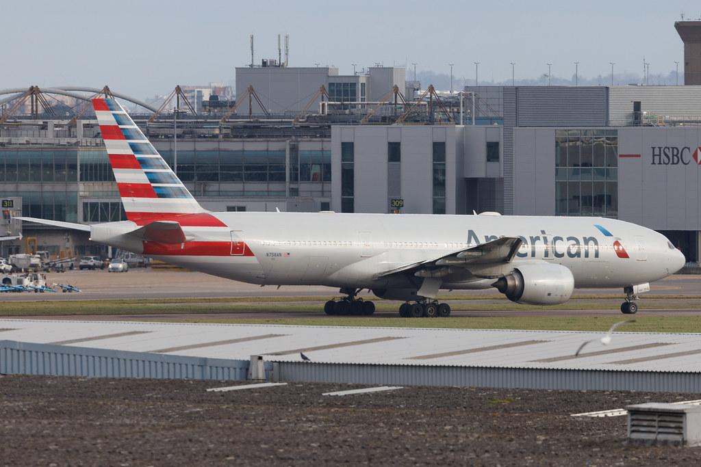 London Heathrow: American Airlines (AA / AAL) | Boeing 777-223(ER) B772 | N758AN | MSN 32637