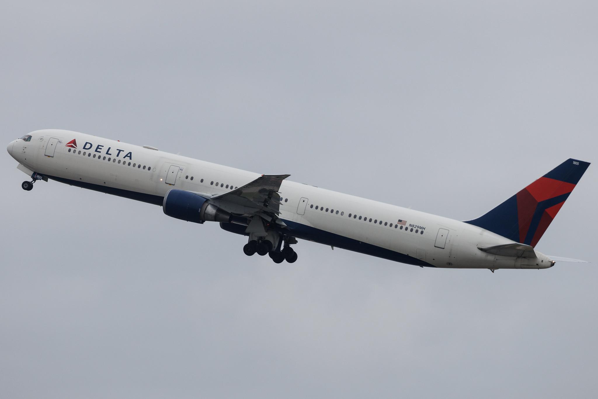 London Heathrow: Delta Air Lines (DL / DAL) | Boeing 767-432(ER) B764 | N829MH | MSN 29700