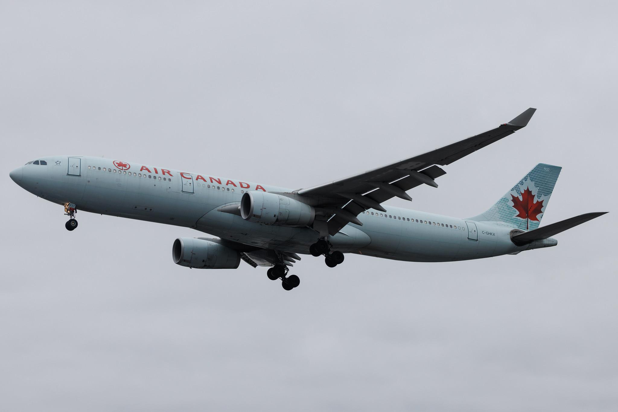 London Heathrow: Air Canada (AC / ACA) |  Airbus A330-343 A333 | C-GHKX | MSN 0412