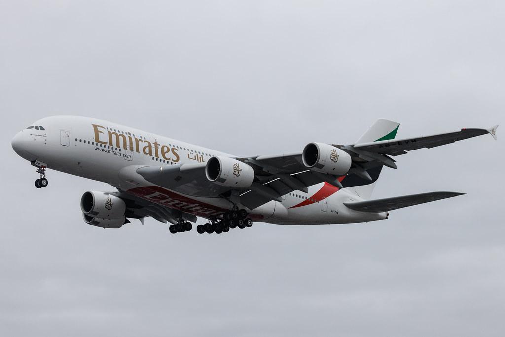 London Heathrow: Emirates (EK / UAE) | Airbus A380-842 A388 | A6-EVM | MSN 264
