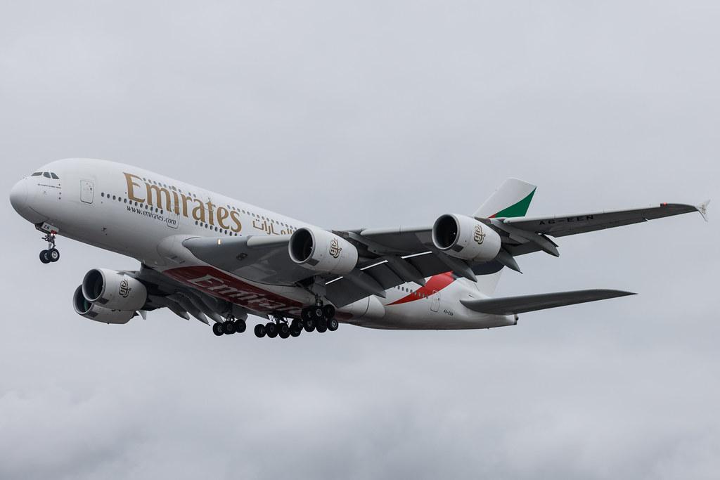 London Heathrow: Emirates (EK / UAE) | Airbus A380-861 A388 | A6-EEN | MSN 135