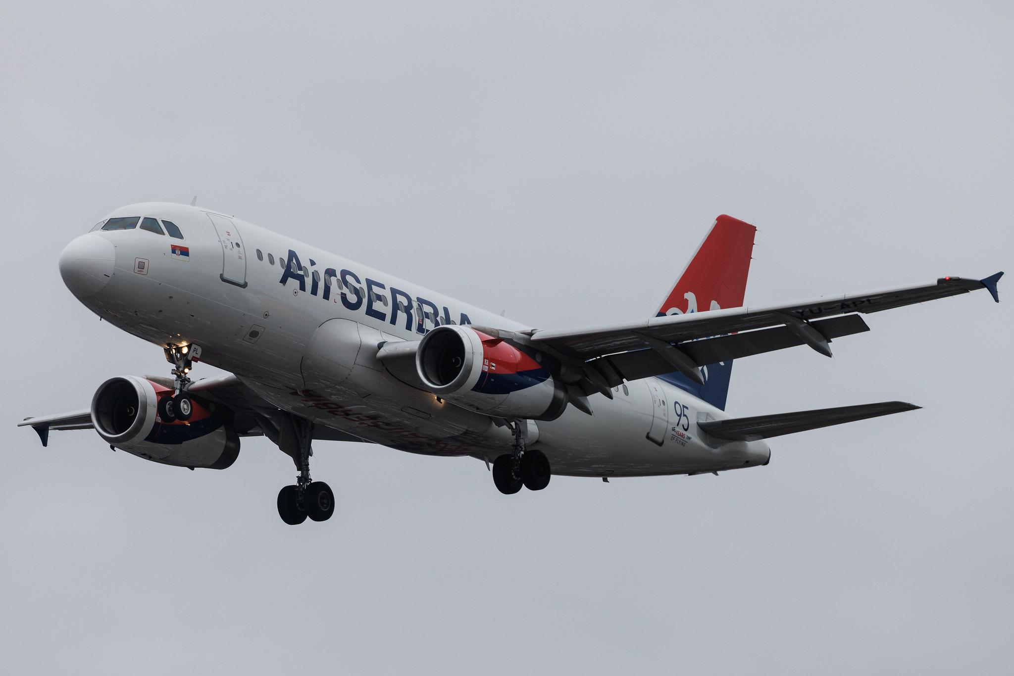 London Heathrow: AirSERBIA (JU / ASL) |  Airbus A319-132 A319 | YU-APL | MSN 04282