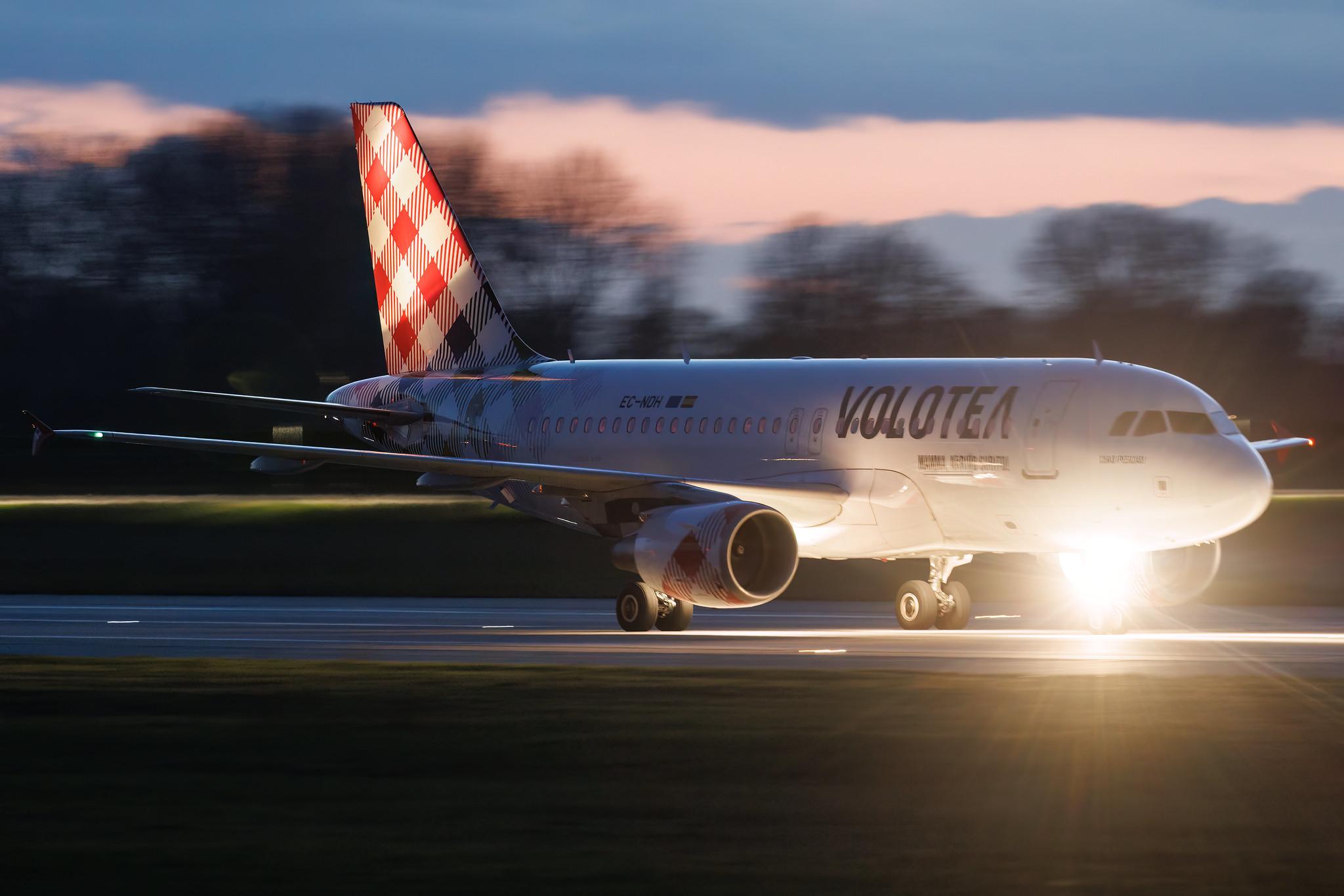Hamburg Finkenwerder: Volotea (V7 / VOE) | Airbus A319-111 A319 | EC-NDH | MSN 03403