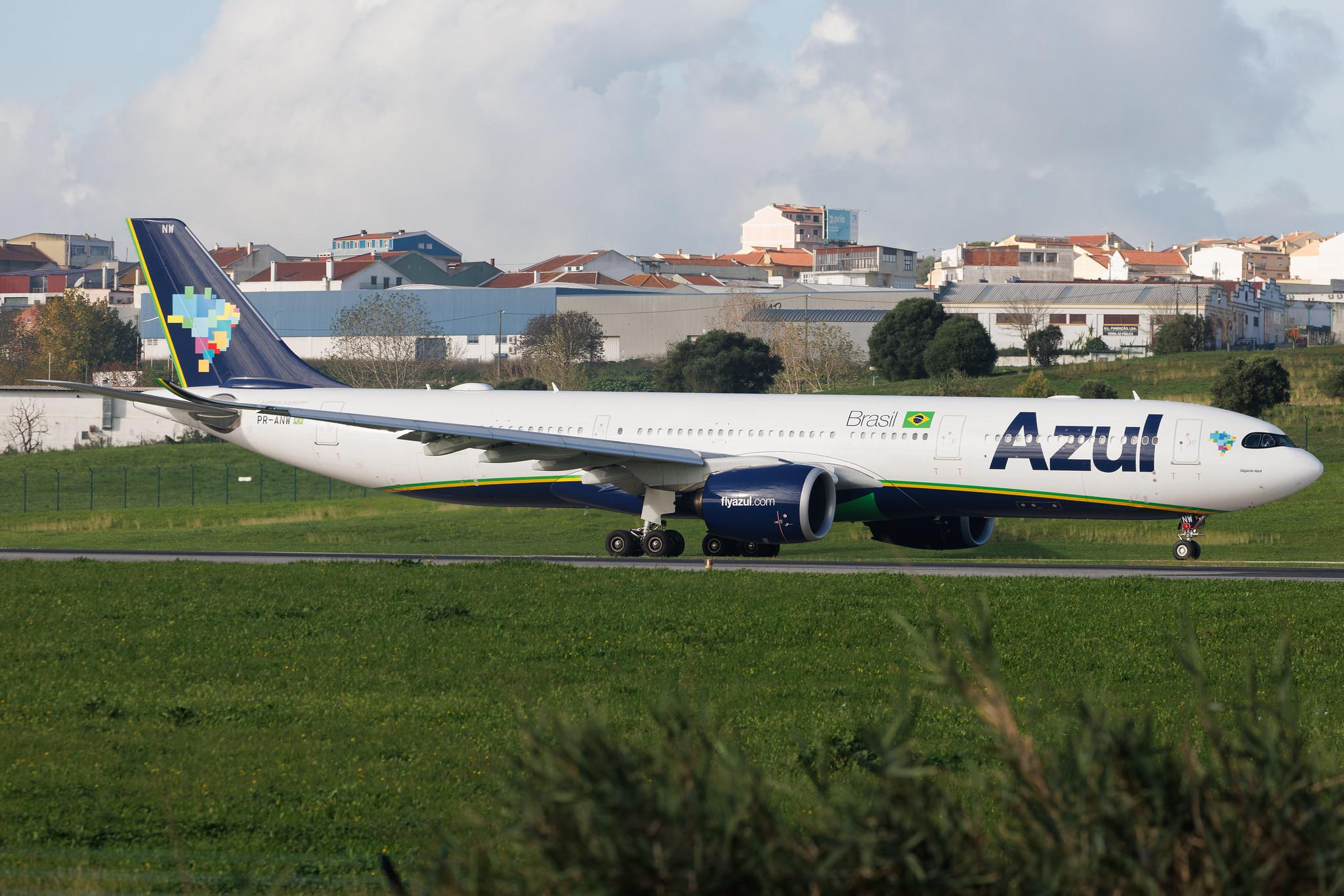 Aeroporto de Lisboa: Azul Linhas Aereas (AD / AZU) | Airbus A330-941 A339 | PR-ANW | MSN 1934