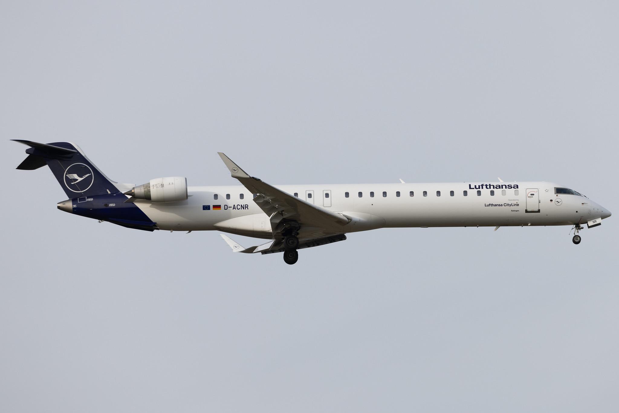 Frankfurt Airport: Lufthansa (LH / DLH) | Operator: Lufthansa CityLine | Mitsubishi CRJ-900LR CRJ9 | D-ACNR | MSN 15263
