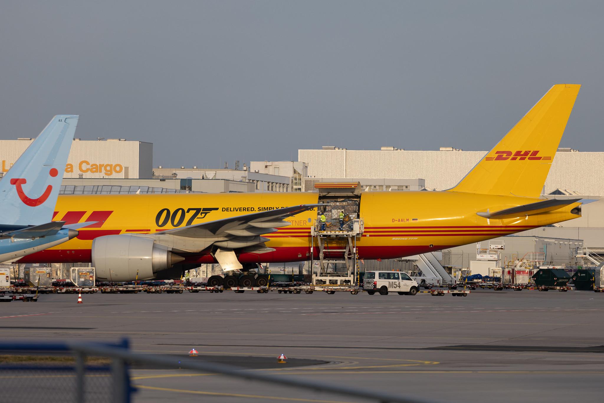 Frankfurt Airport: DHL (D0 / DHK) | Operator: AeroLogic | Boeing 777-F B77L | D-AALM | MSN 66082