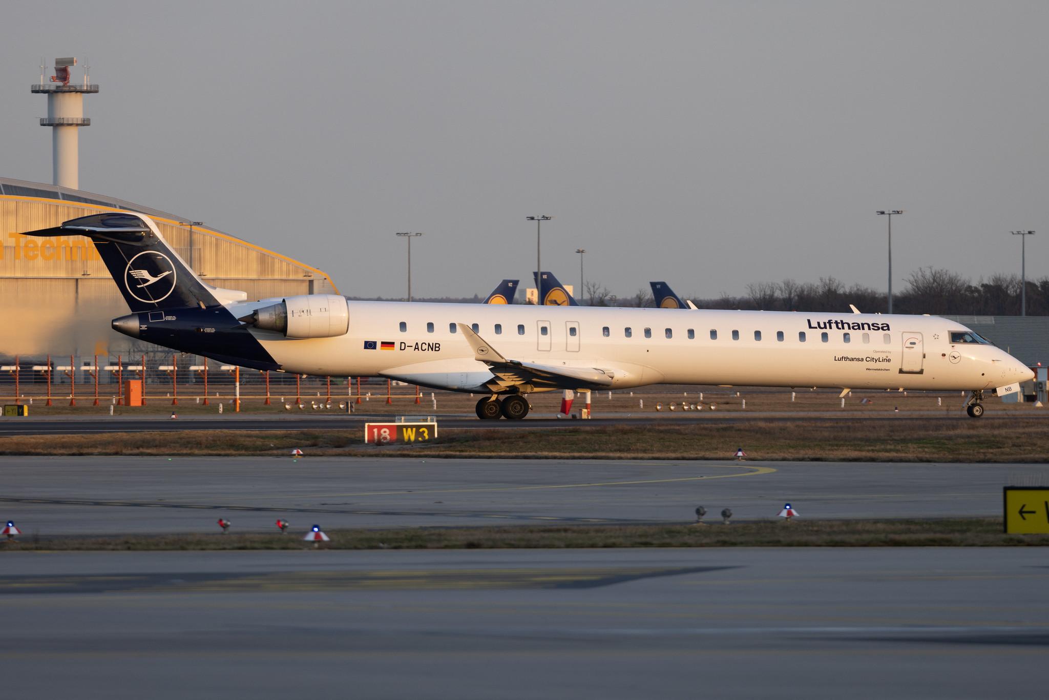 Frankfurt Airport: Lufthansa (LH / DLH) | Operator: Lufthansa CityLine | Mitsubishi CRJ-900LR CRJ9 | D-ACNB | MSN 15230