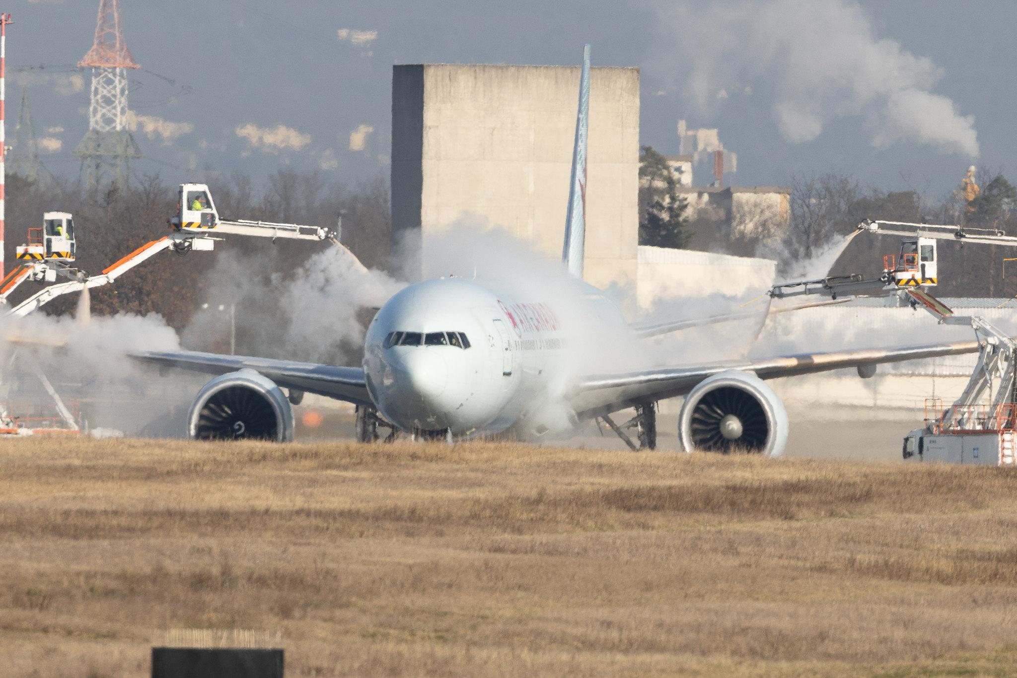 Frankfurt Airport: Air Canada (AC / ACA) | Boeing 777-333(ER) B77W | C-FIVS | MSN 35784