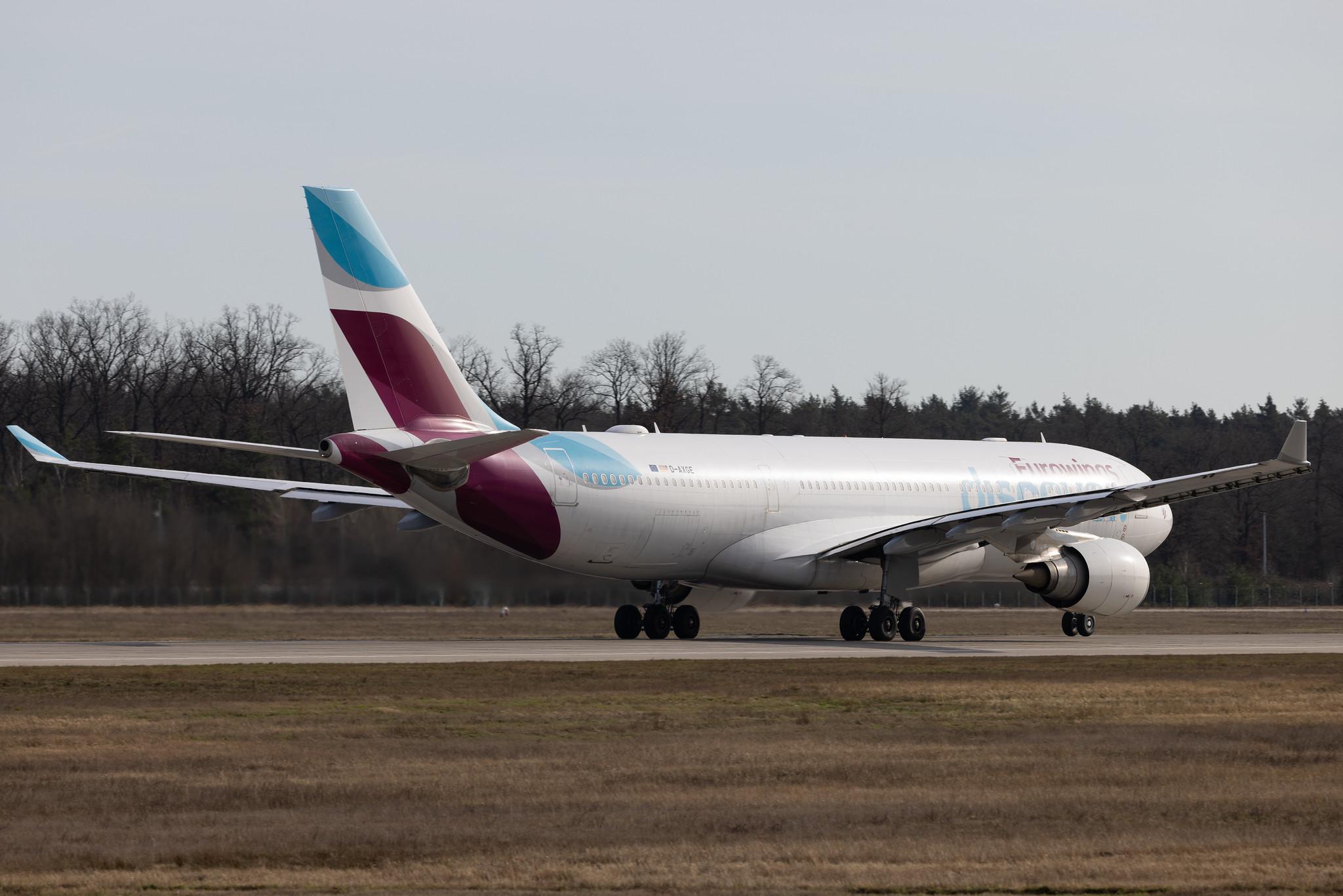 Frankfurt Airport: Eurowings Discover (4Y / OCN) | Airbus A330-203 A332 | D-AXGE | MSN 0612