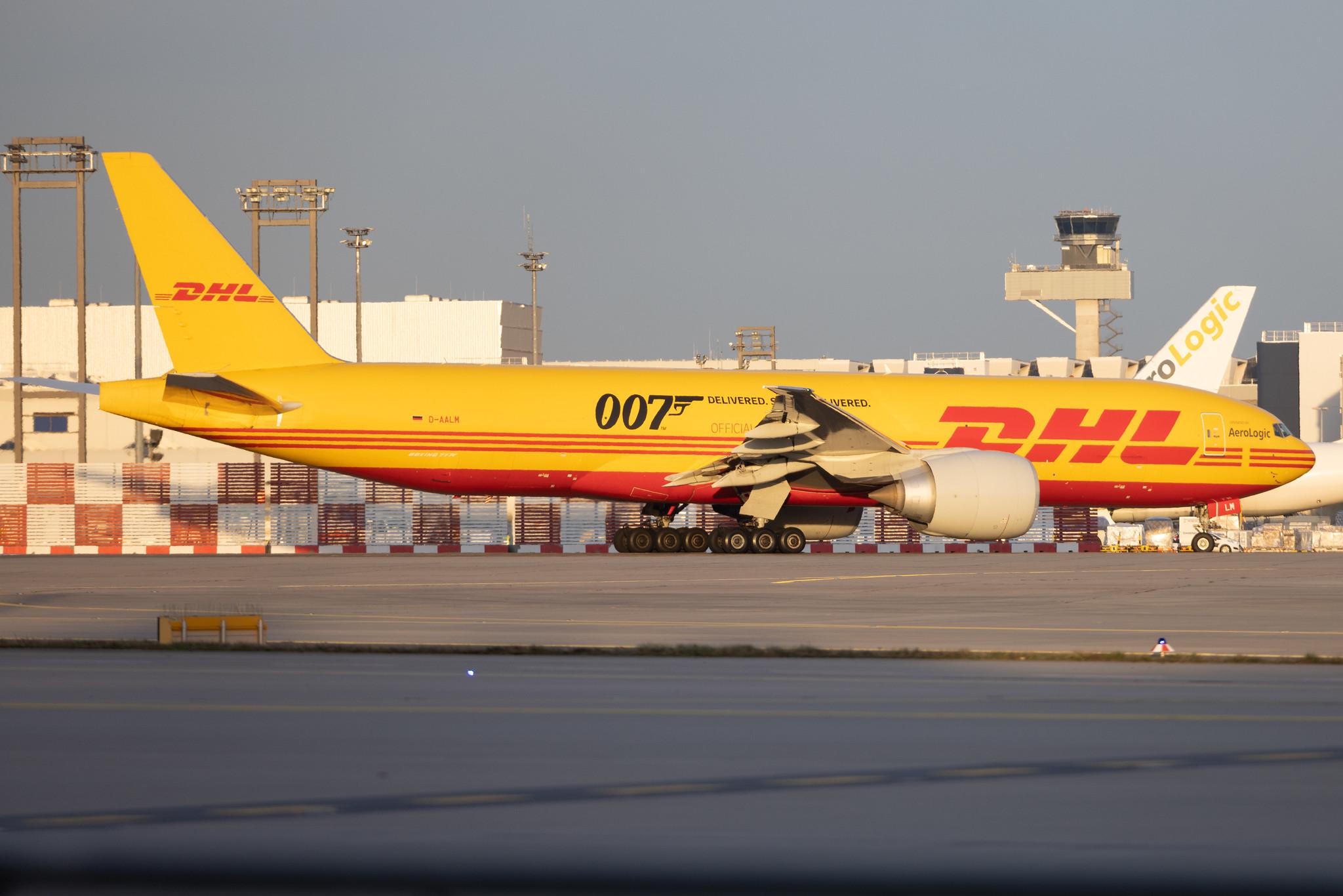 Frankfurt Airport: DHL (D0 / DHK) | Operator: AeroLogic | Boeing 777-F B77L | D-AALM | MSN 66082