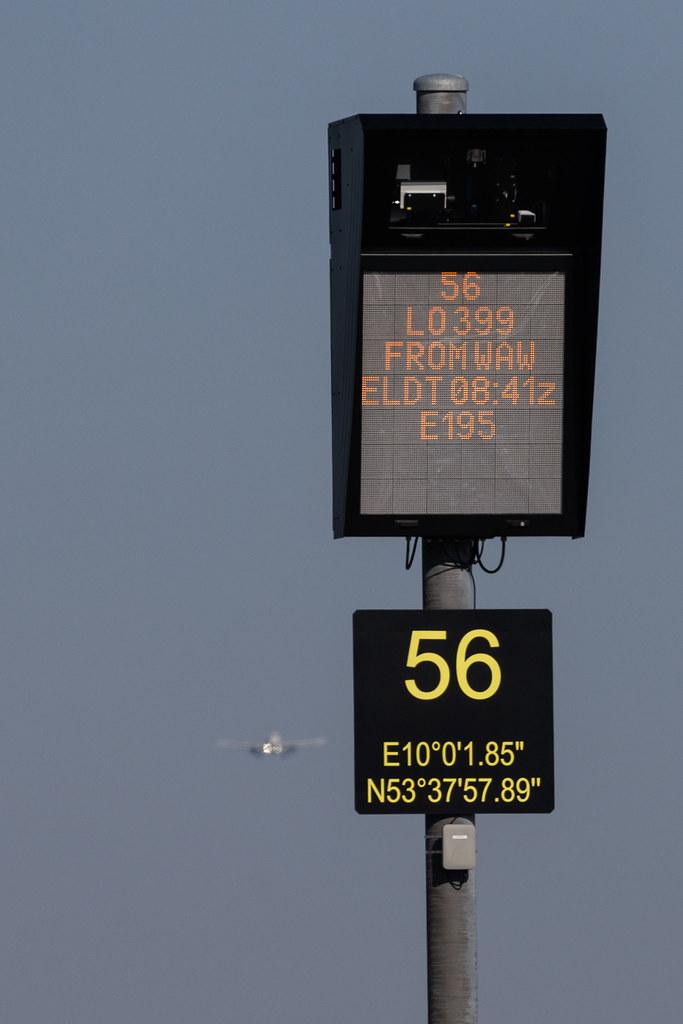 Hamburg Airport: Parkposition 56