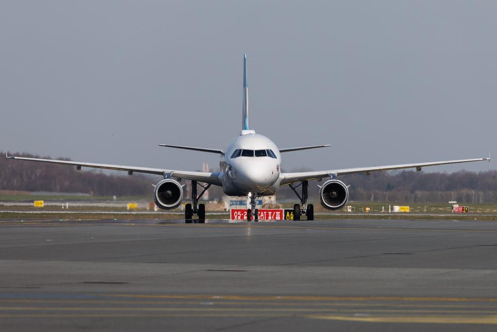 Hamburg Airport: Eurowings (EW / EWG) | Airbus A319-132 A319 | D-AGWN | MSN 3841
