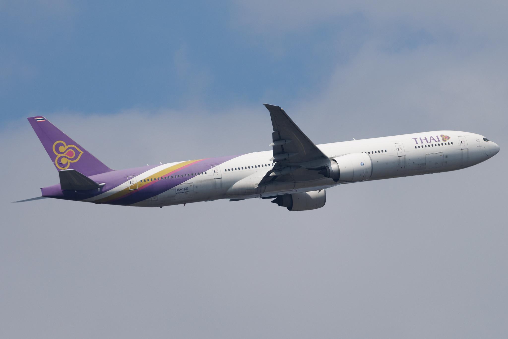 Frankfurt Airport: Thai Airways (TG / THA) | Boeing 777-3AL(ER) B77W | HS-TKR | MSN 41527