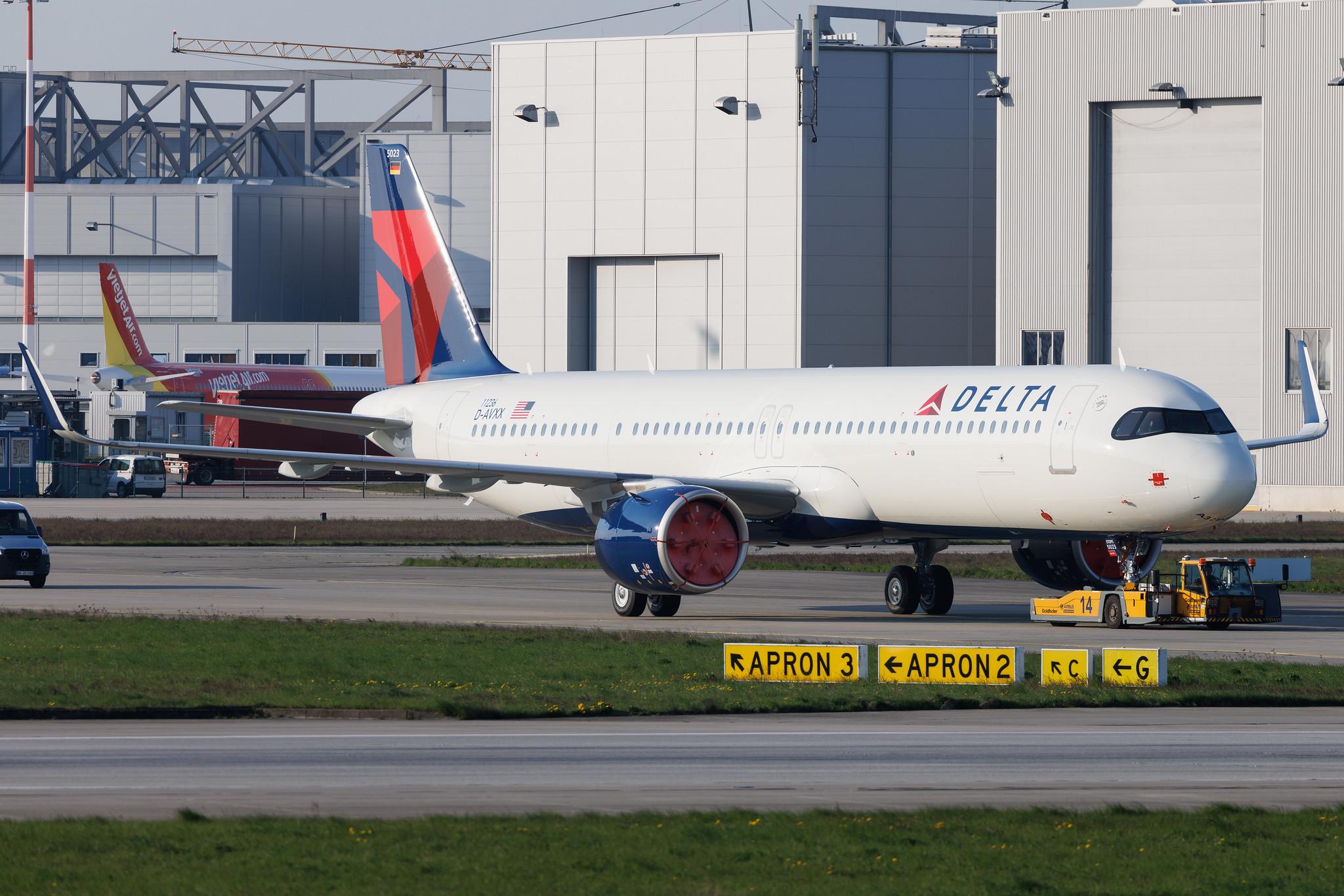 Hamburg Finkenwerder: Delta Air Lines (DL / DAL) | Airbus A321-271NX A21N | D-AVXX | N523DE | MSN 11236