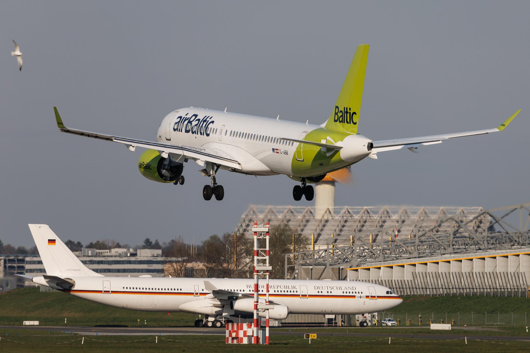 Hamburg Airport: Air Baltic (BT / BTI) | Airbus A220-300 BCS3 | YL-ABB | MSN 55126