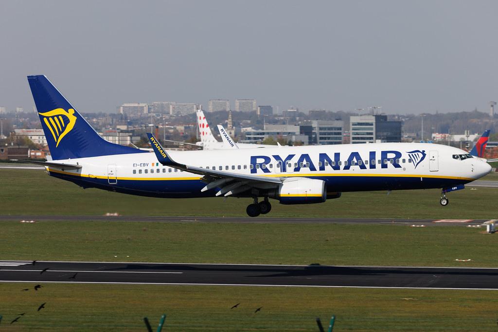 Brussels Airport: Ryanair (FR / RYR) | Boeing 737-8AS B738 | EI-EBV | MSN 35009