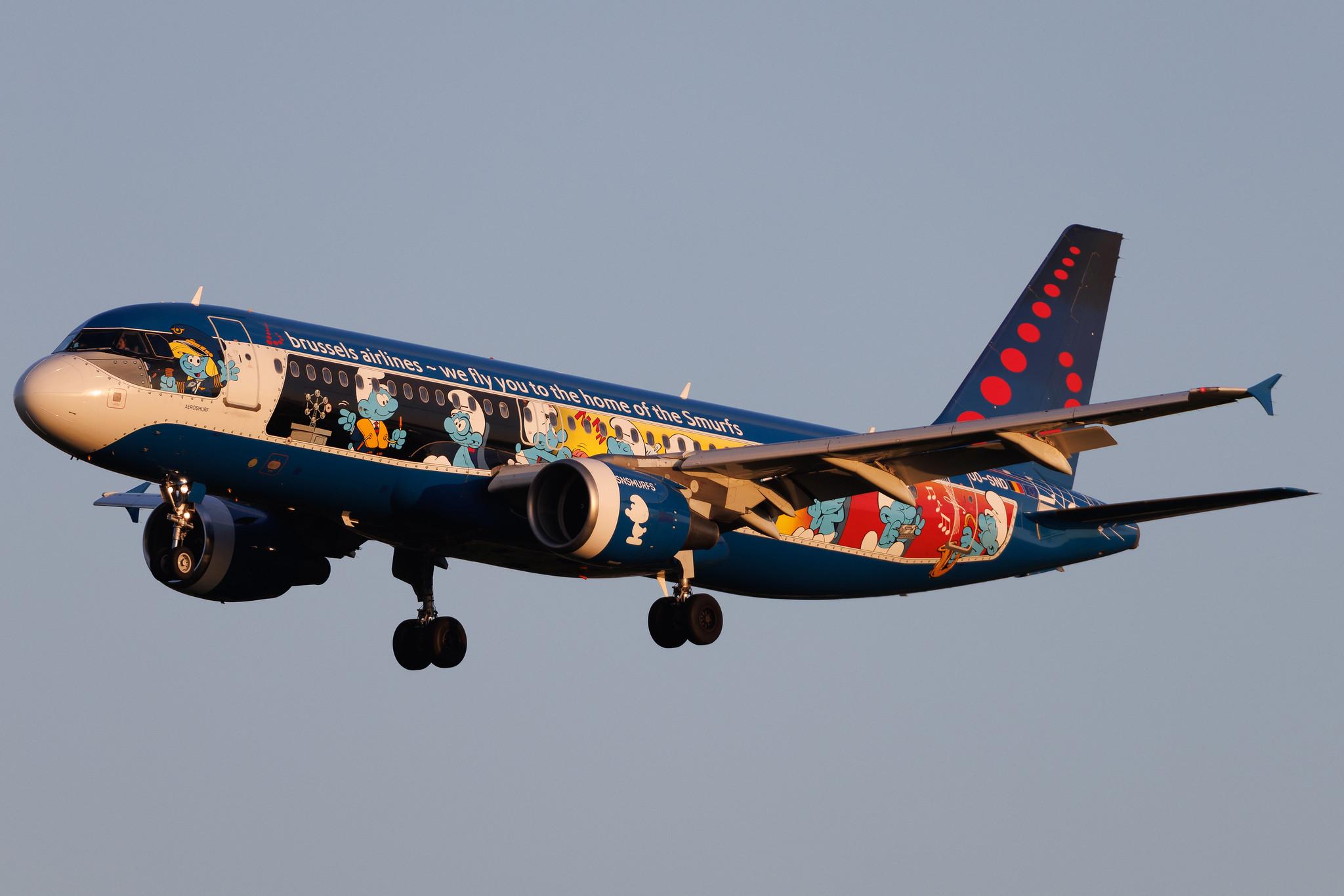 Brussels Airport: Brussels Airlines (SN / BEL) | Livery: The Smurfs Livery | Airbus A320-214 A320 | OO-SND | MSN 1838