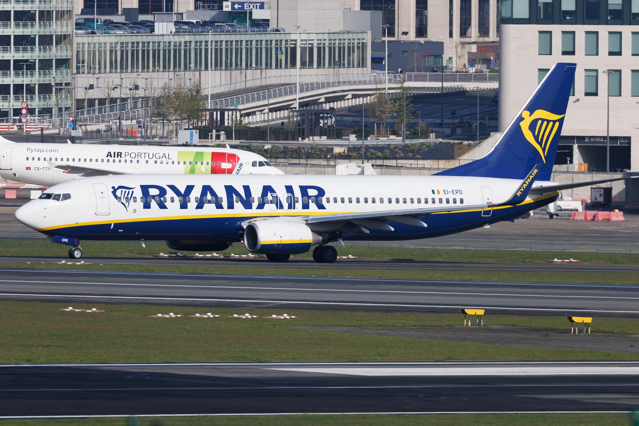 Brussels Airport: Ryanair (FR / RYR) | Boeing 737-8AS B738 | Ei-EPD | MSN 40310