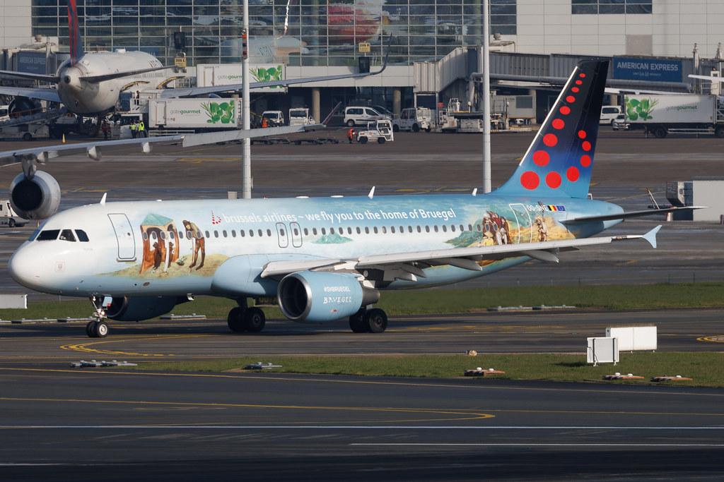 Brussels Airport: Brussels Airlines (SN / BEL) | Livery: Belgian Icons Livery | Airbus A320-214 A320 | OO-SNE | MSN 4243