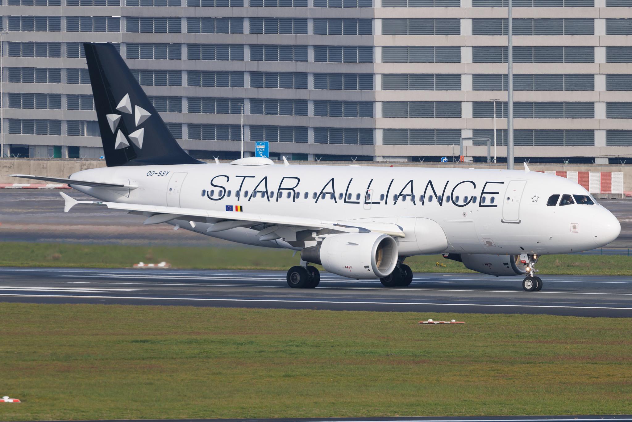 Brussels Airport: Brussels Airlines (SN / BEL) | Livery: Star Alliance Livery | Airbus A319-112 A319 | OO-SSY | MSN 2494