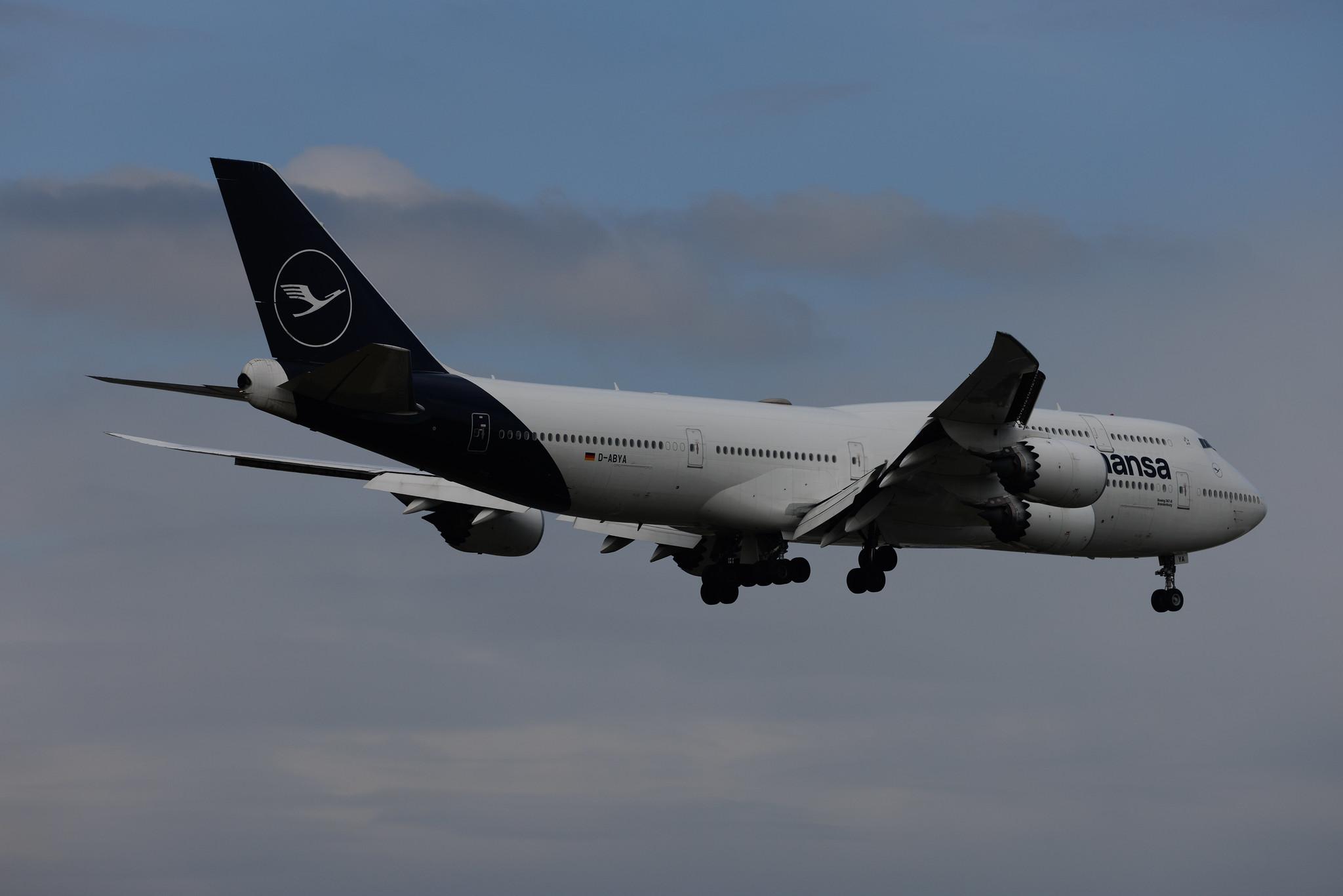 Frankfurt Airport: Lufthansa (LH / DLH) | Boeing 747-830 B748 | D-ABYA | MSN 37827