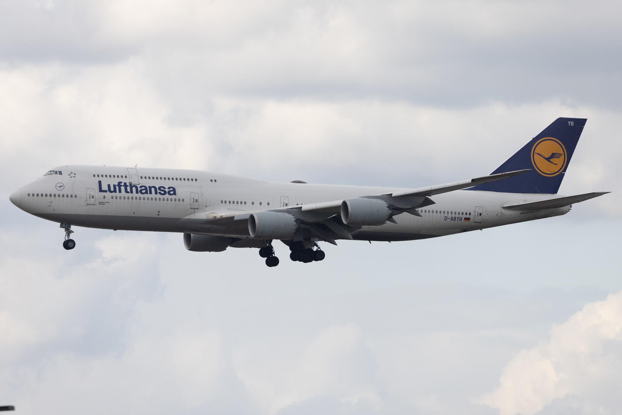 Frankfurt Airport: Lufthansa (LH / DLH) | Boeing 747-830 B748 | D-ABYR | MSN 37842