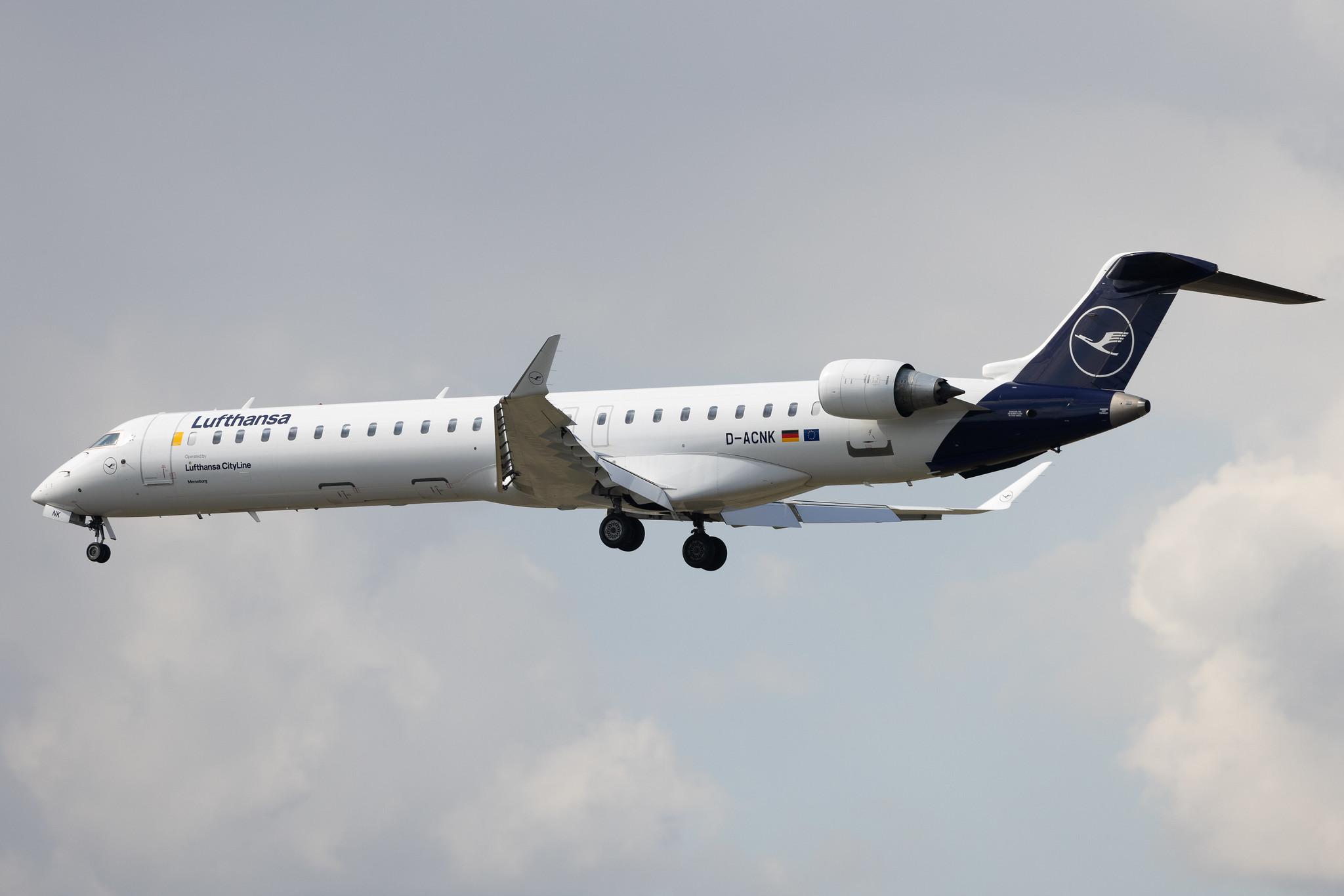 Frankfurt Airport: Lufthansa (LH / DLH) | Operator: Lufthansa CityLine | Mitsubishi CRJ-900LR CRJ9 | D-ACNK | MSN 15251