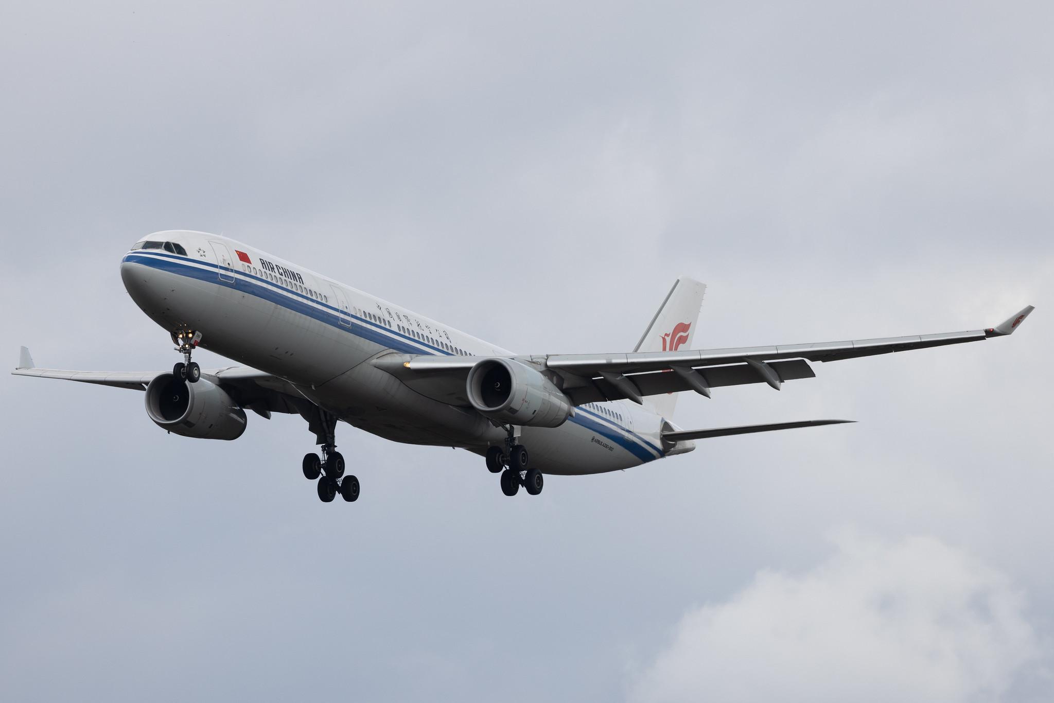 Frankfurt Airport: Air China (CA / CCA) | Airbus A330-343 A333 | B-8386 | MSN 1811