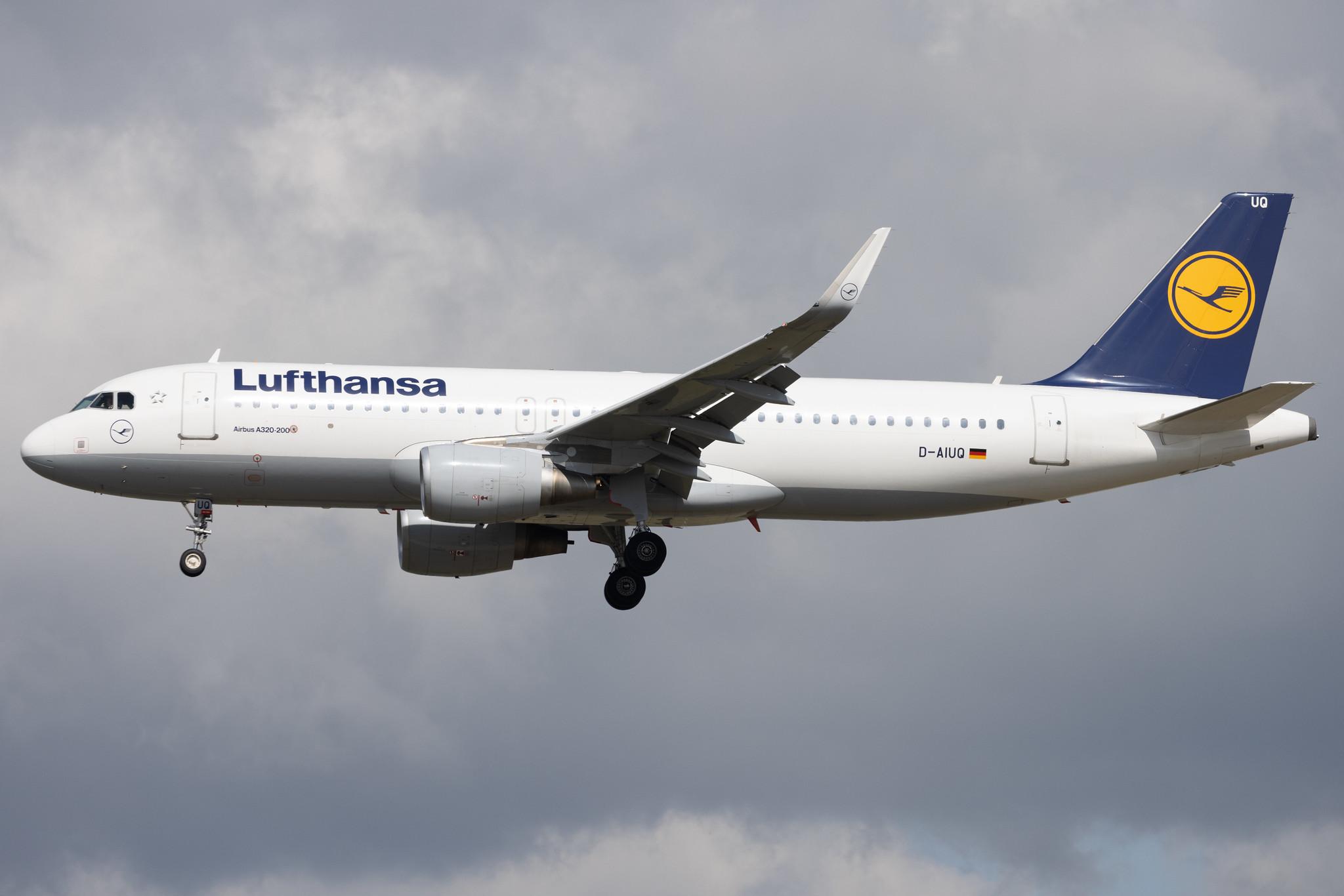 Frankfurt Airport: Lufthansa (LH / DLH) | Airbus A320-214 A320 | D-AIUQ | MSN 6947