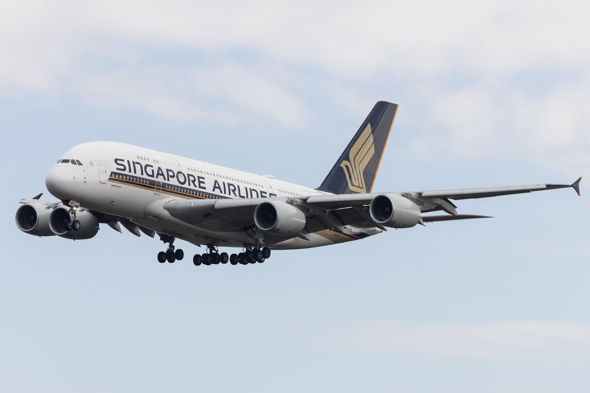 Frankfurt Airport: Singapore Airlines (SQ / SIA) |  Airbus A380-841 A388 | 9V-SKV | MSN 247