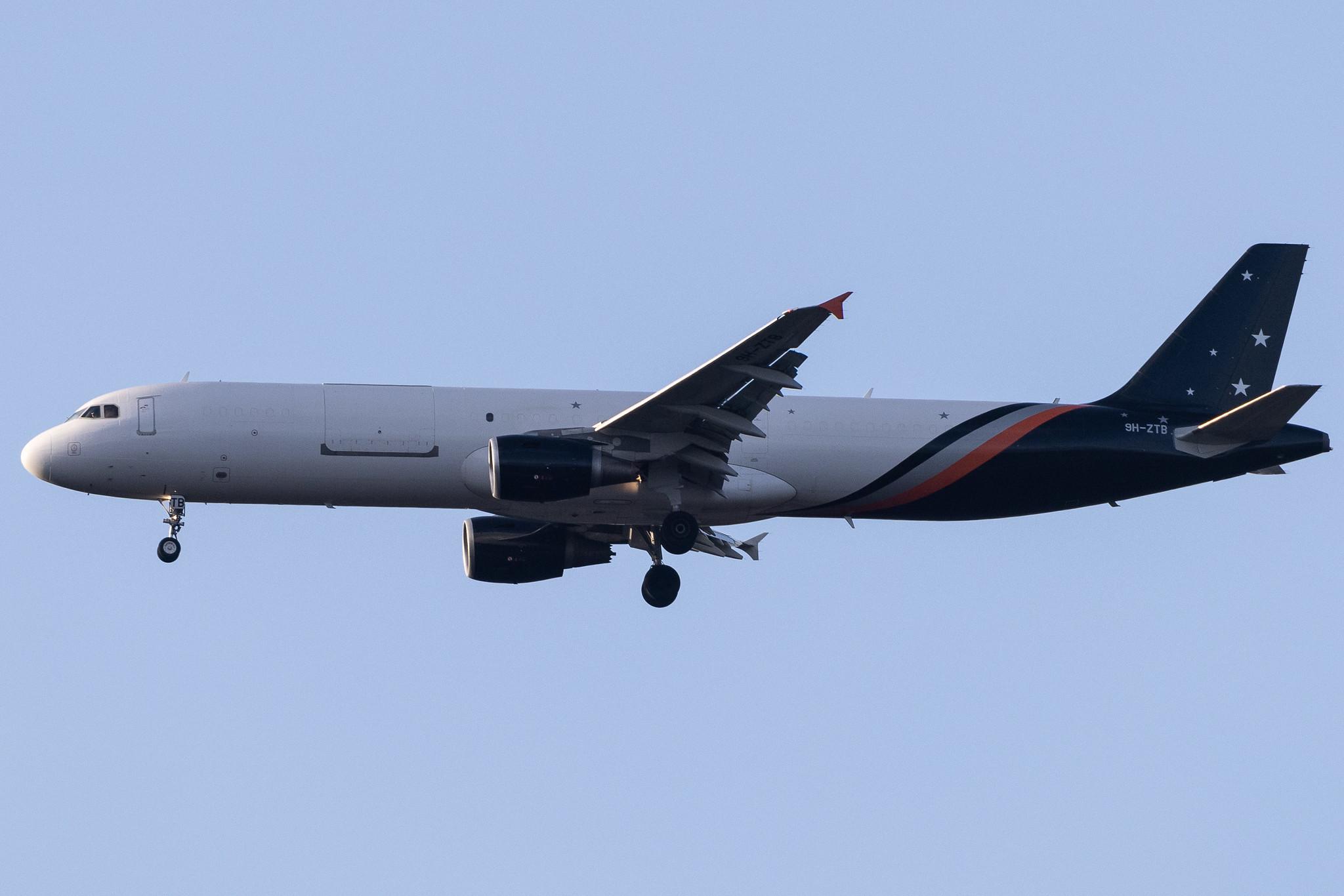 Frankfurt Airport: Titan Airways (ZT / AWC) | Operator: Titan Airways Malta |  Airbus A321-211(P2F) A321 | 9H-ZTB | MSN 01238