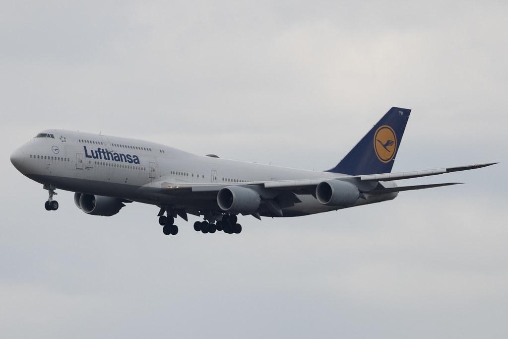 Frankfurt Airport: Lufthansa (LH / DLH) | Boeing 747-830 B748 | D-ABYR | MSN 37842