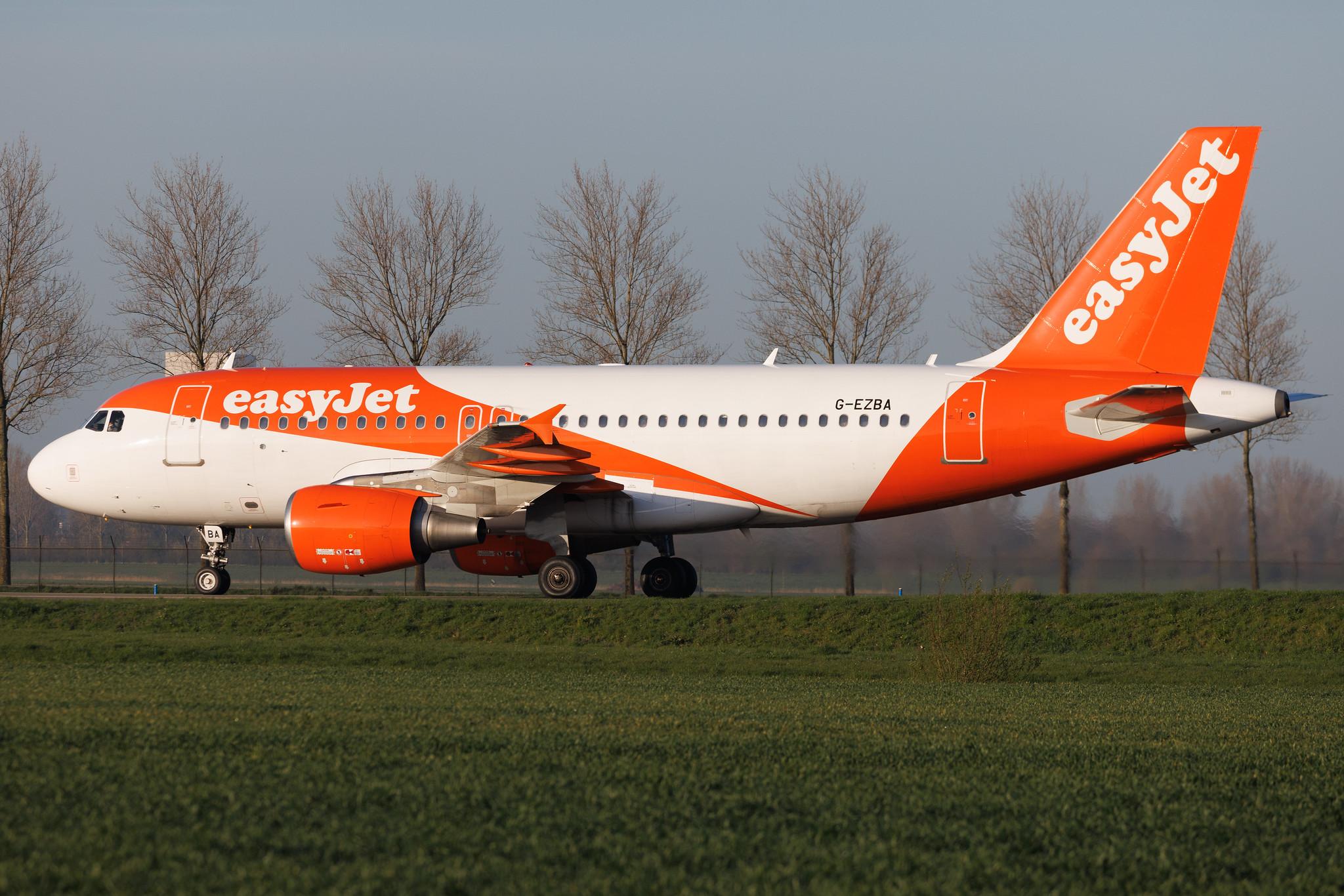 Amsterdam Schiphol: easyJet (U2 / EZY) | Airbus A319-111 A319 | G-EZBA | MSN 2860