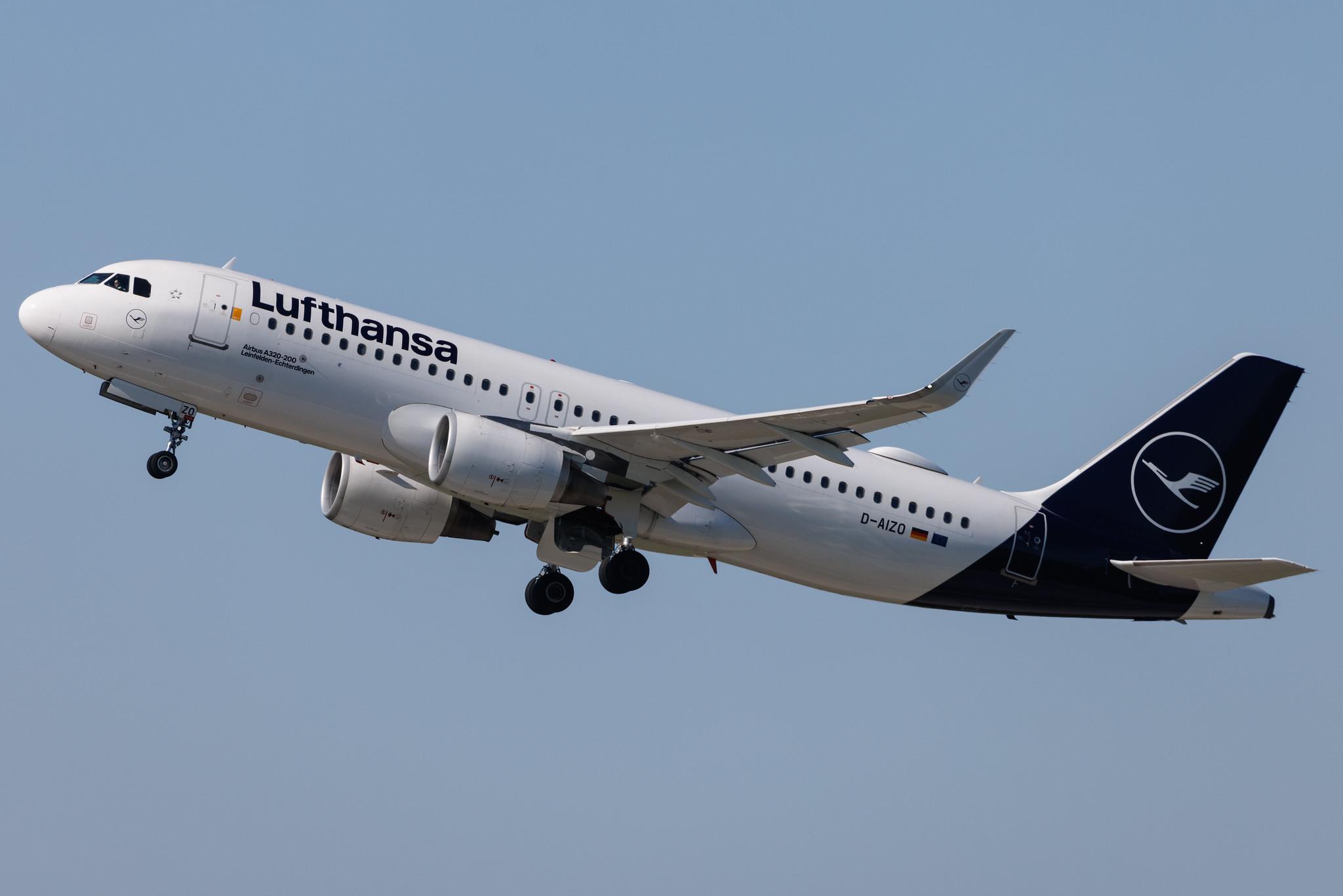 Flughafen Berlin Brandenburg: Lufthansa (LH / DLH) | Airbus A320-214 A320 | D-AIZO | MSN 5441