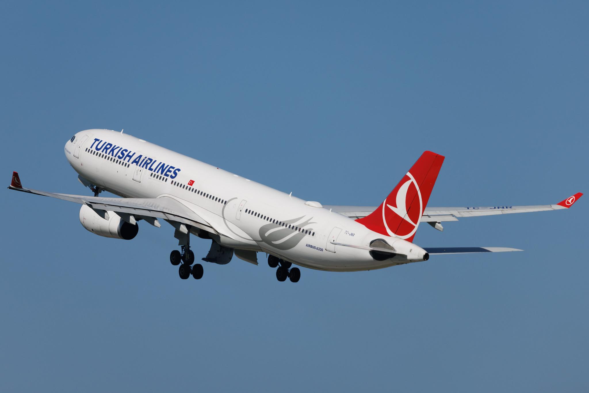 Flughafen Berlin Brandenburg: Turkish Airlines (TK / THY) | Airbus A330-343 A333 | TC-JNR | MSN 1311