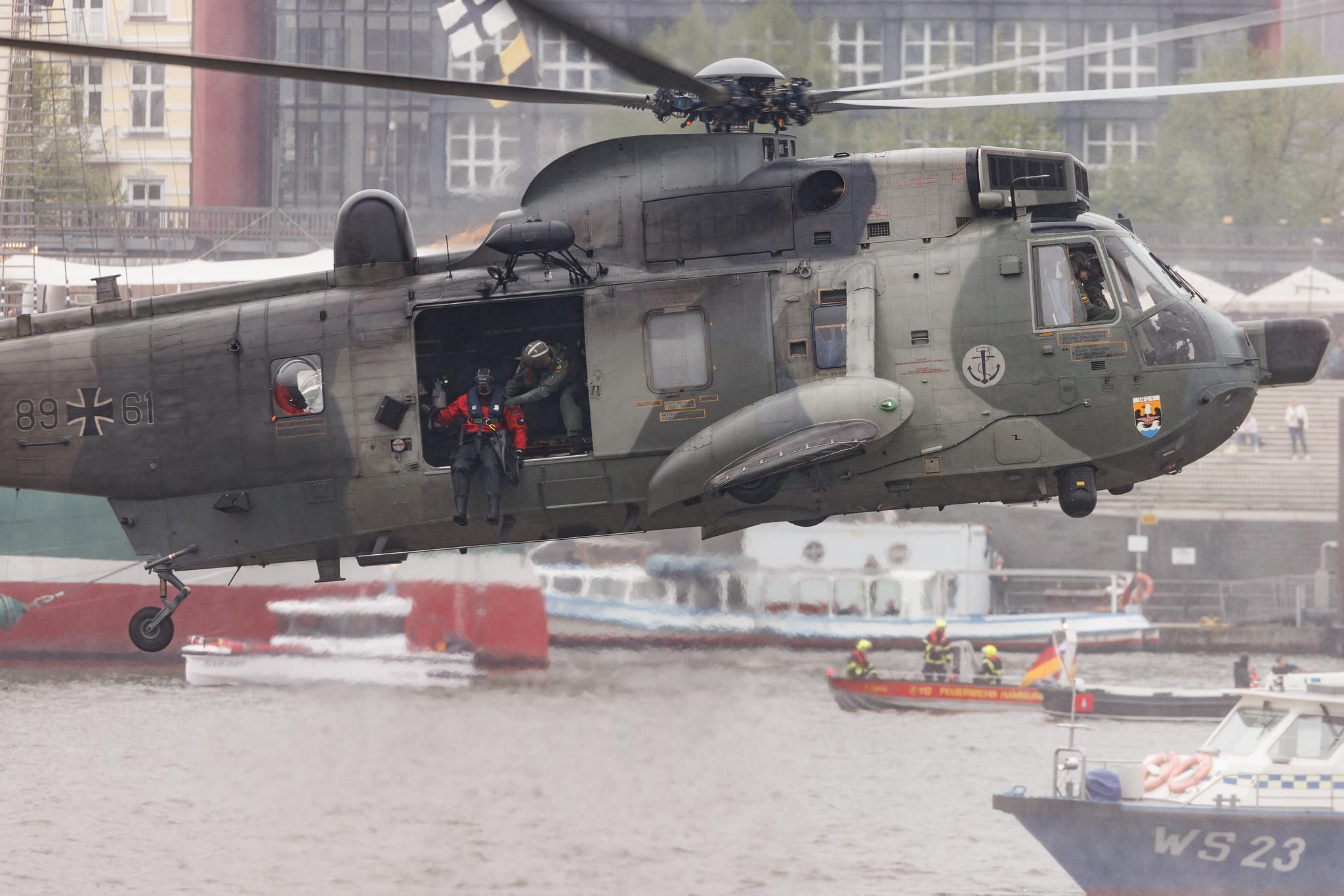 SOS Joint Rescue Operation: German Navy (/ GNY) | Westland Sea King Mk.41 | 89-61 | MSN WA830