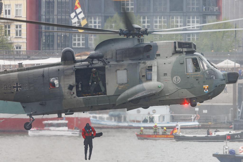 SOS Joint Rescue Operation: German Navy (/ GNY) | Westland Sea King Mk.41 | 89-61 | MSN WA830