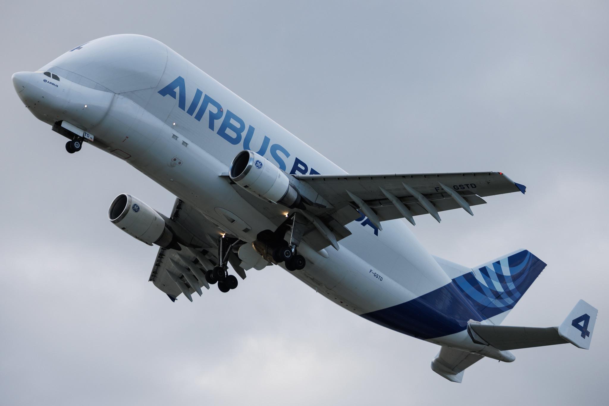 Hamburg Finkenwerder: Airbus Transport International (4Y / BGA) | Airbus A300-608ST Beluga A3ST | F-GSTD | MSN 776