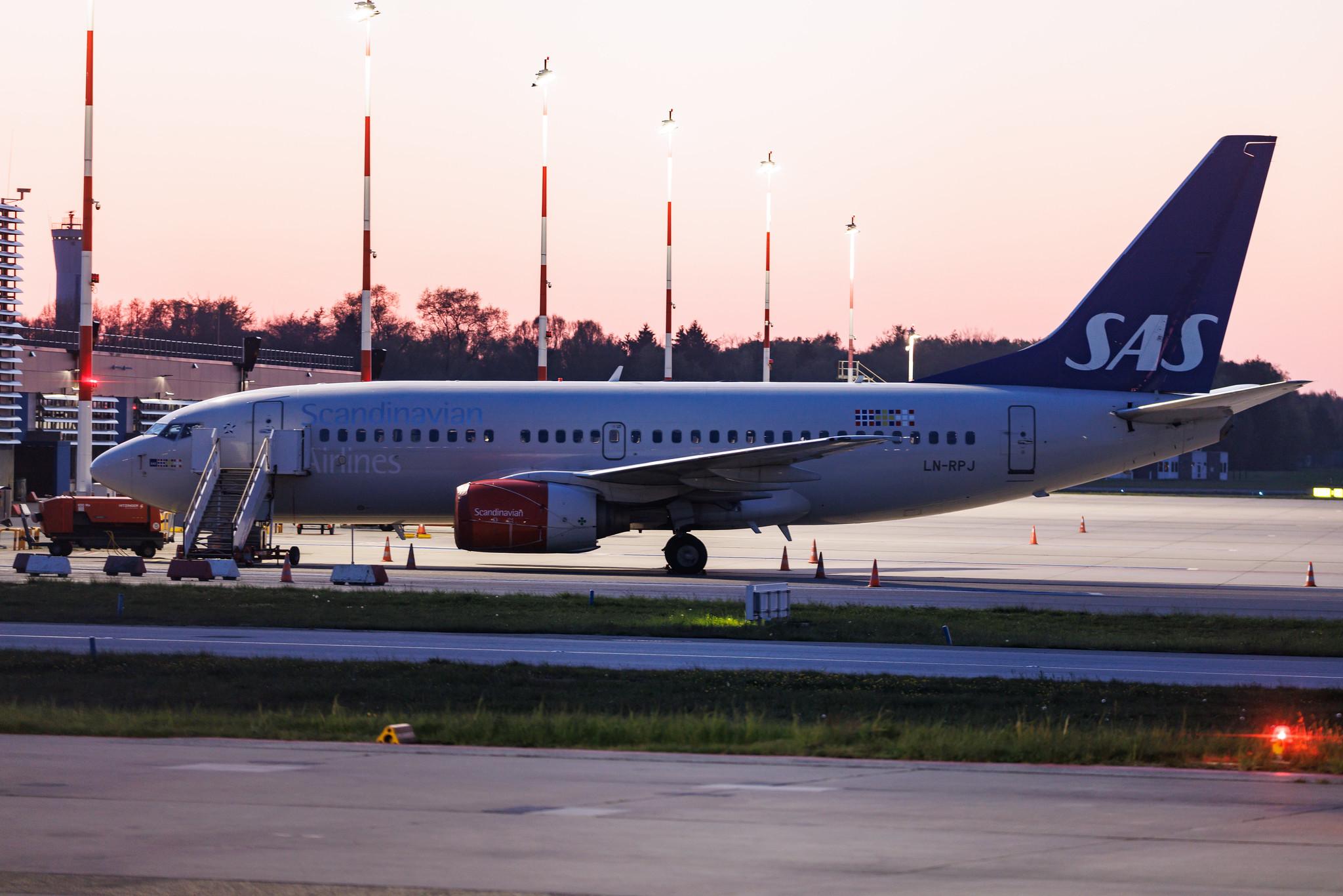 Hamburg Airport: SAS (SK / SAS) | Boeing 737-783 B737 | LN-RPJ | MSN 30192